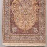 1047 1404 ORIENTAL RUG